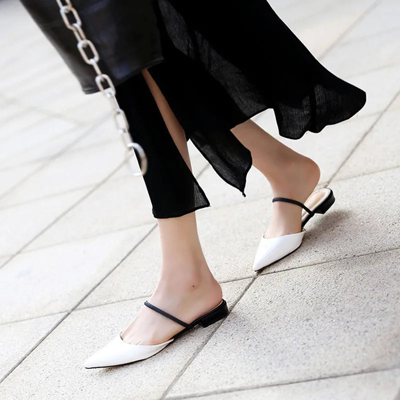 Women's half slippers Pointed flat slippers Female summer new toe cap wear