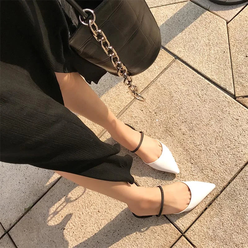 Women's half slippers Pointed flat slippers Female summer new toe cap wear
