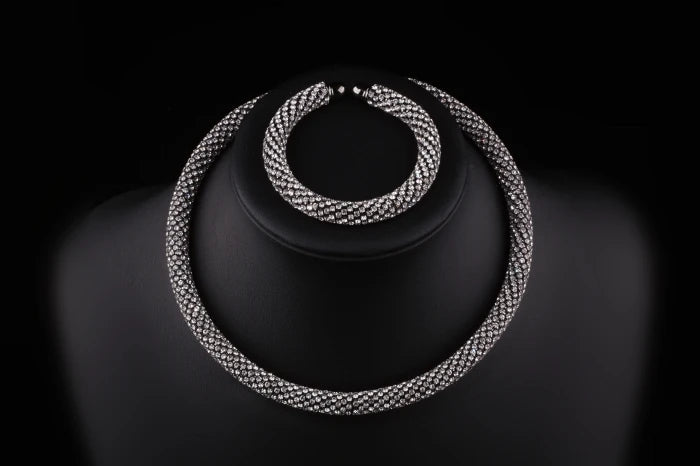 2024 New Disign Luxury Crystal Collar Necklace Gold/Silver Plated Rhinestone Torques Choker Necklaces For Women Wedding Jewelry