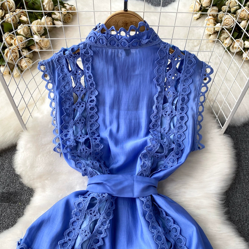 Summer 2024 French Style Vintage Court Style Elegant Stand-up Collar Cinched Slim Looking Sleeveless A- line Cut Out Embroider Dress