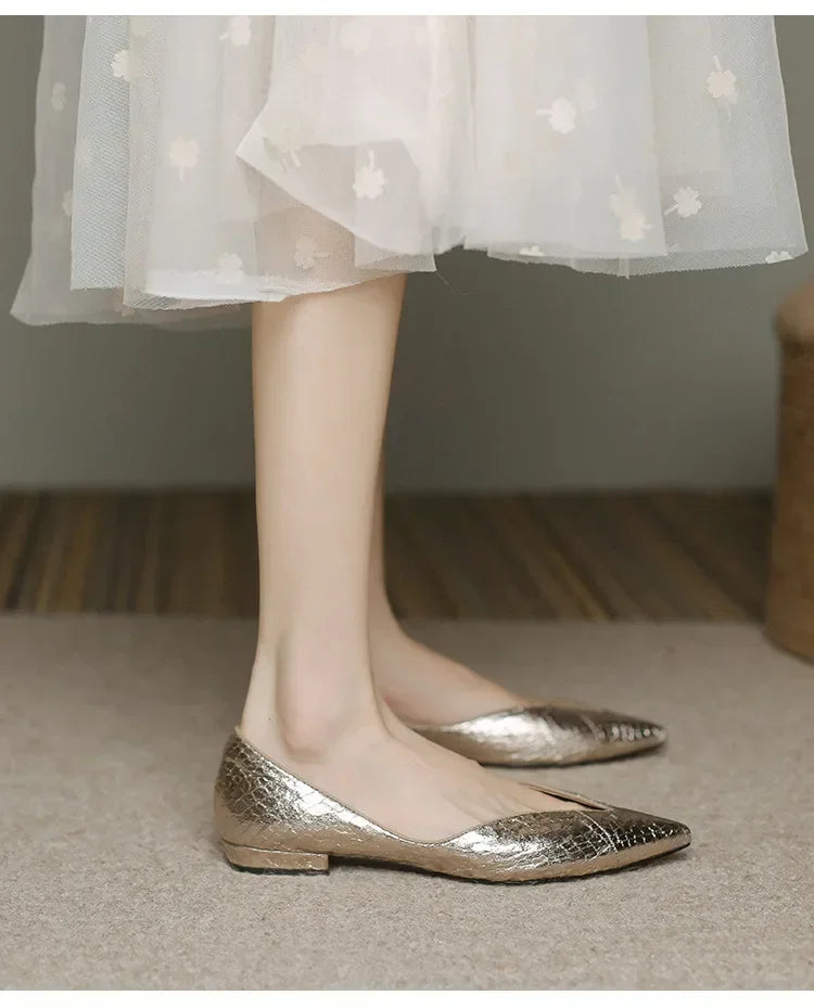 French Pointed Leather Shoe Simple Comfort Sheepskin Elegant Low Heel Shoes