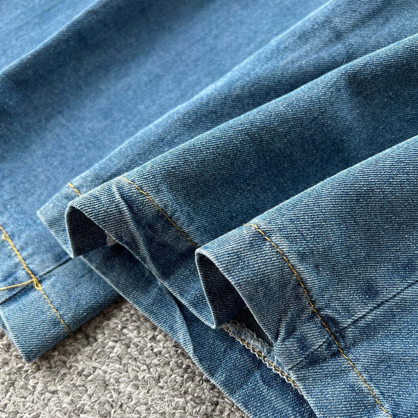 Women Denim pant sets Design Matching Color Short-sleeved T-shirt Tops + High-waisted Casual Pants