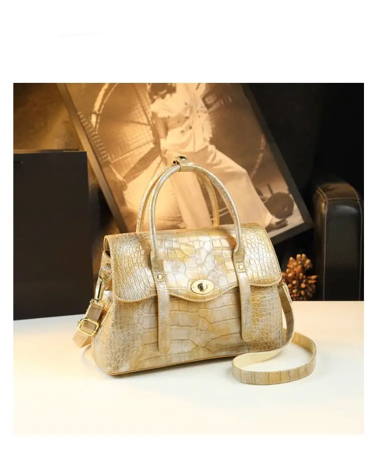 Luxury Designer Brand New High Quality Cowhide Large Capacity Crossbody Bag