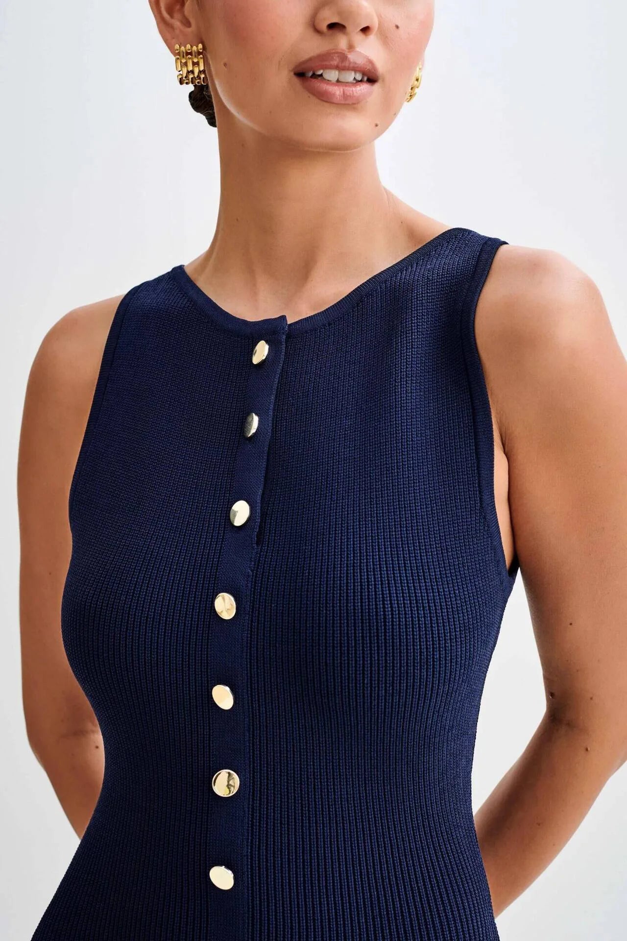 Elegant Knitted Long Dresses Women O Neck Sleeveless Single Breasted Bodycon Midi Dress