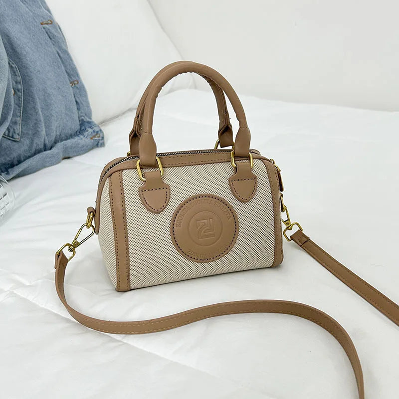 Summer Women's Canvas Bag - Niche Pillow Design, Fashionable for Commuting, Versatile Handbag