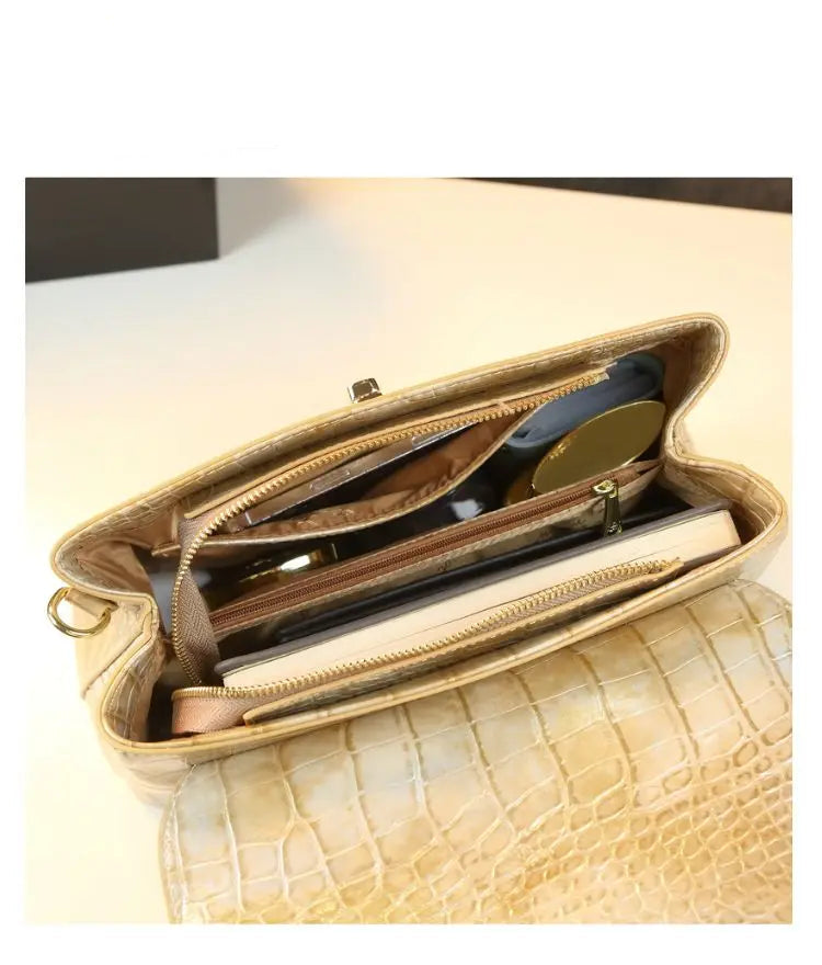 Luxury Designer Brand New High Quality Cowhide Large Capacity Crossbody Bag