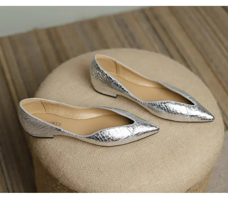 French Pointed Leather Shoe Simple Comfort Sheepskin Elegant Low Heel Shoes