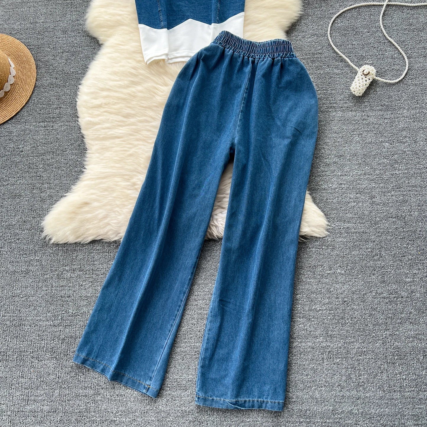 Women Denim pant sets Design Matching Color Short-sleeved T-shirt Tops + High-waisted Casual Pants