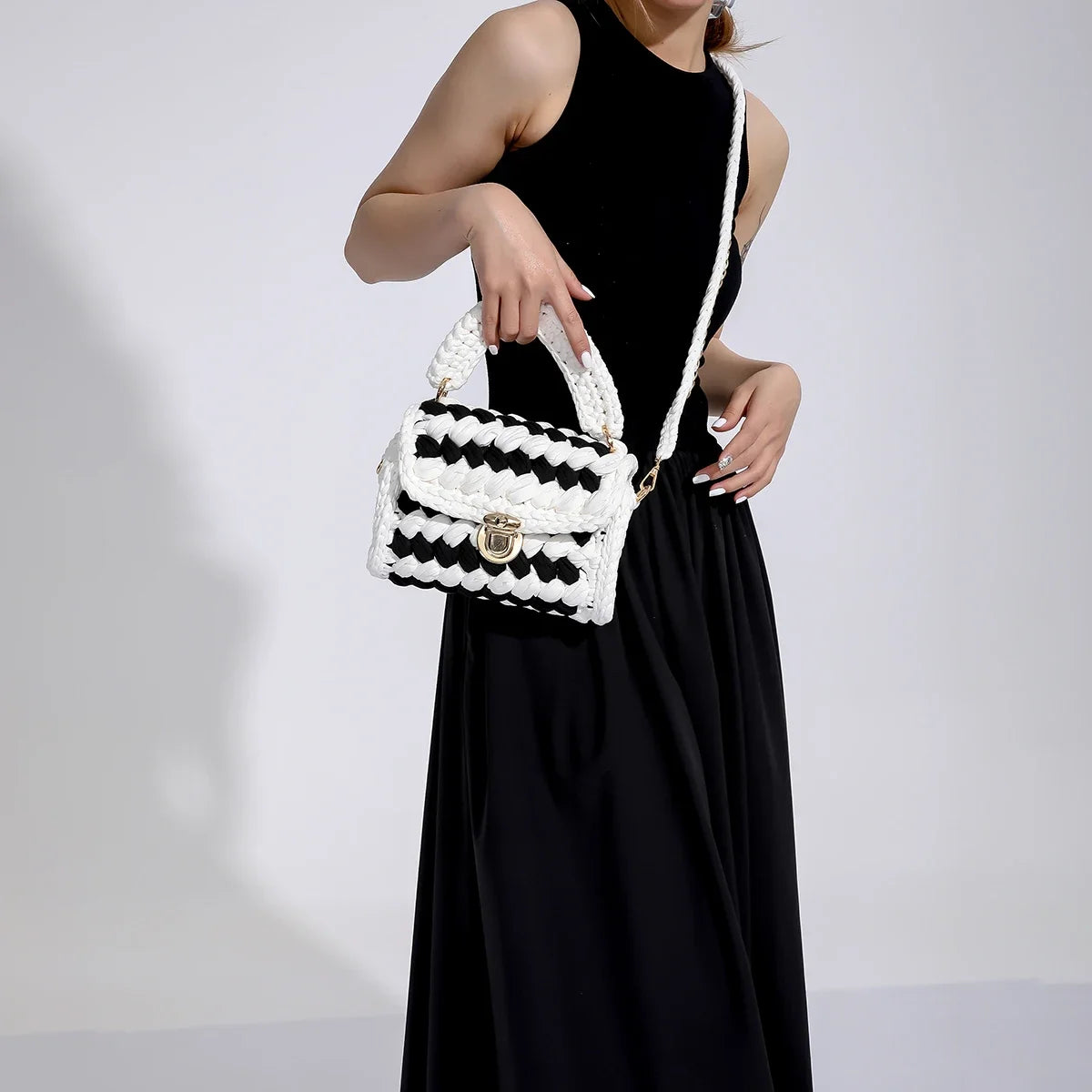 Crochet Bag Shoulder Bag Chunky Knit Handle Bag