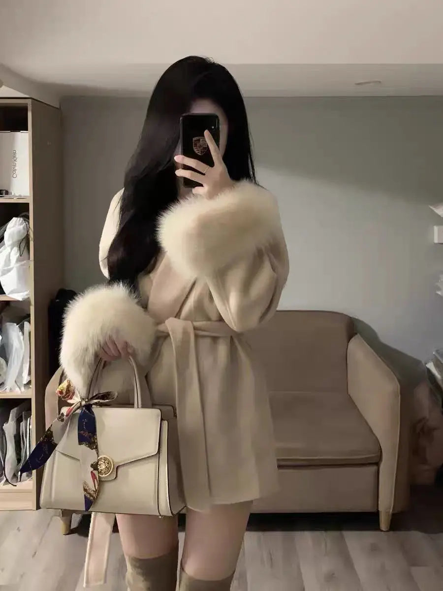 Women Versatile Tweed Cape Coat Belted fox fur Blends Coat for Women