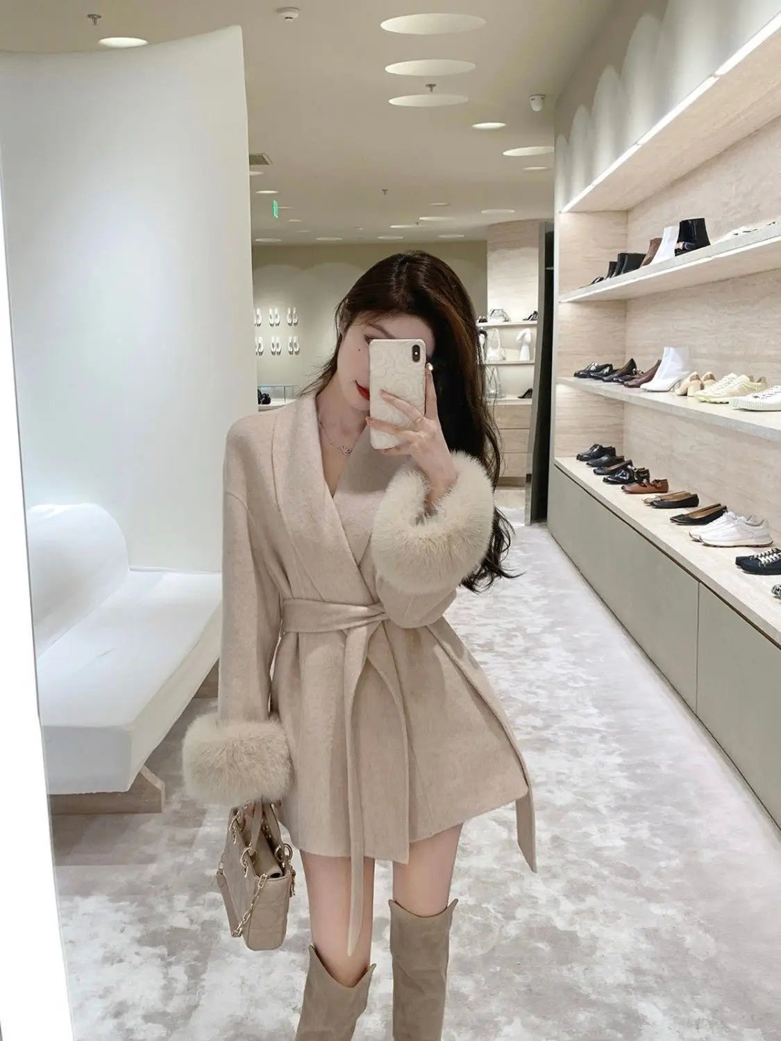 Women Versatile Tweed Cape Coat Belted fox fur Blends Coat for Women