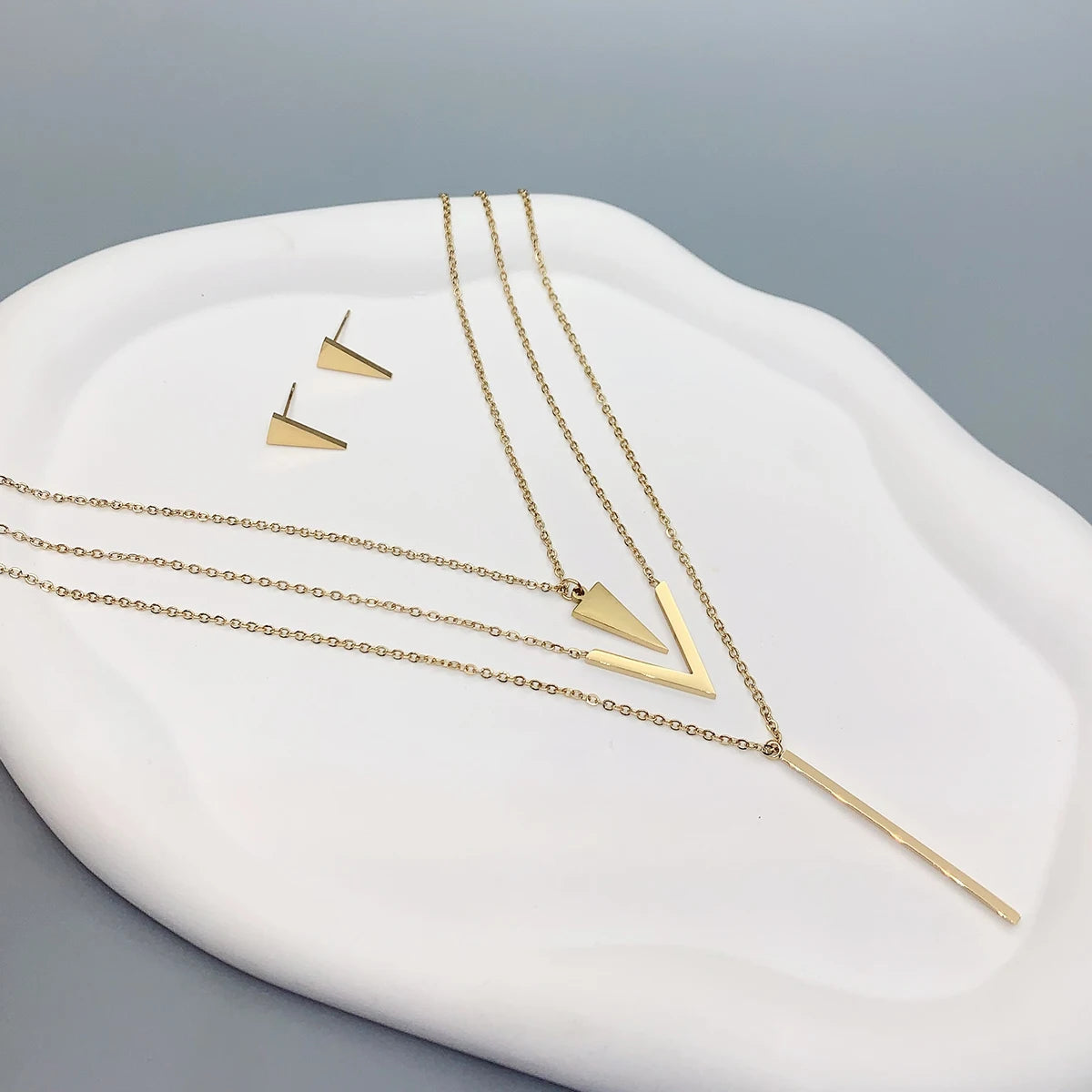 3 Piece Women's Stainless Steel V-shaped Geometric Pendant Multi-Layered Necklace