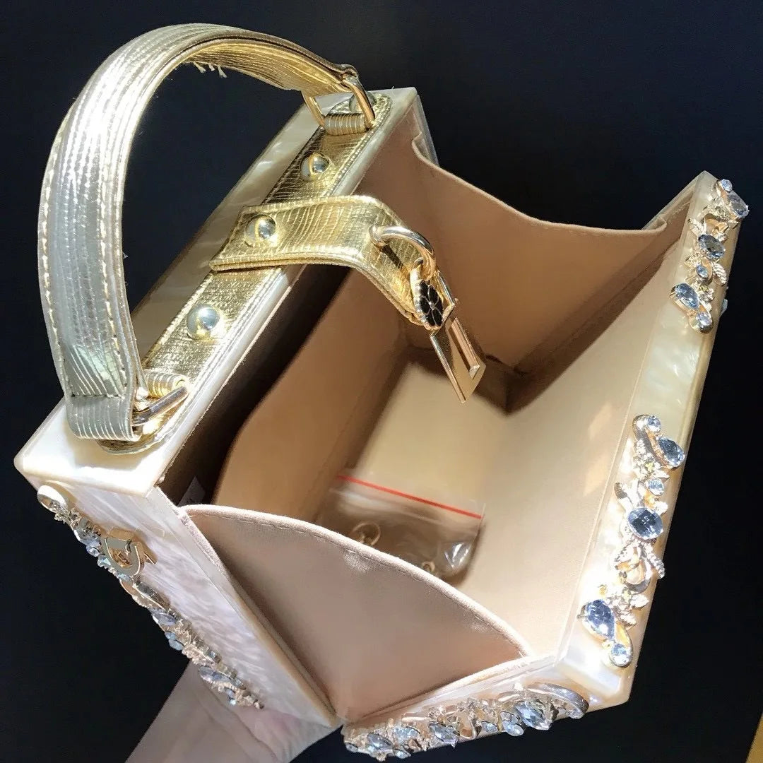 High-Grade Crystal Evening Bag Female New Hollow Out Metal Carved Flower Diamond Handbag
