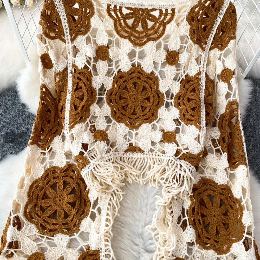 Sunscreen Hook Summer Knit Top Women Elegant O Neck Hollow Out Lantern Sleeve Ladies Vacation Tassel Beach Blouse