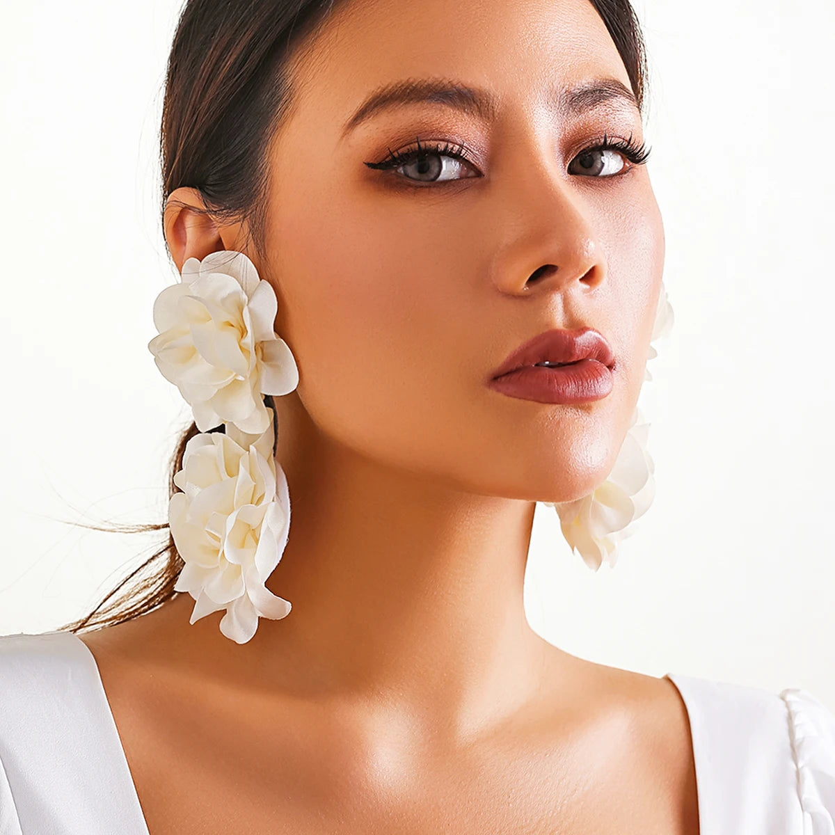 4 Colors Exaggerated Big Fluffy Fabric Flower Petal Drop Earrings for Women