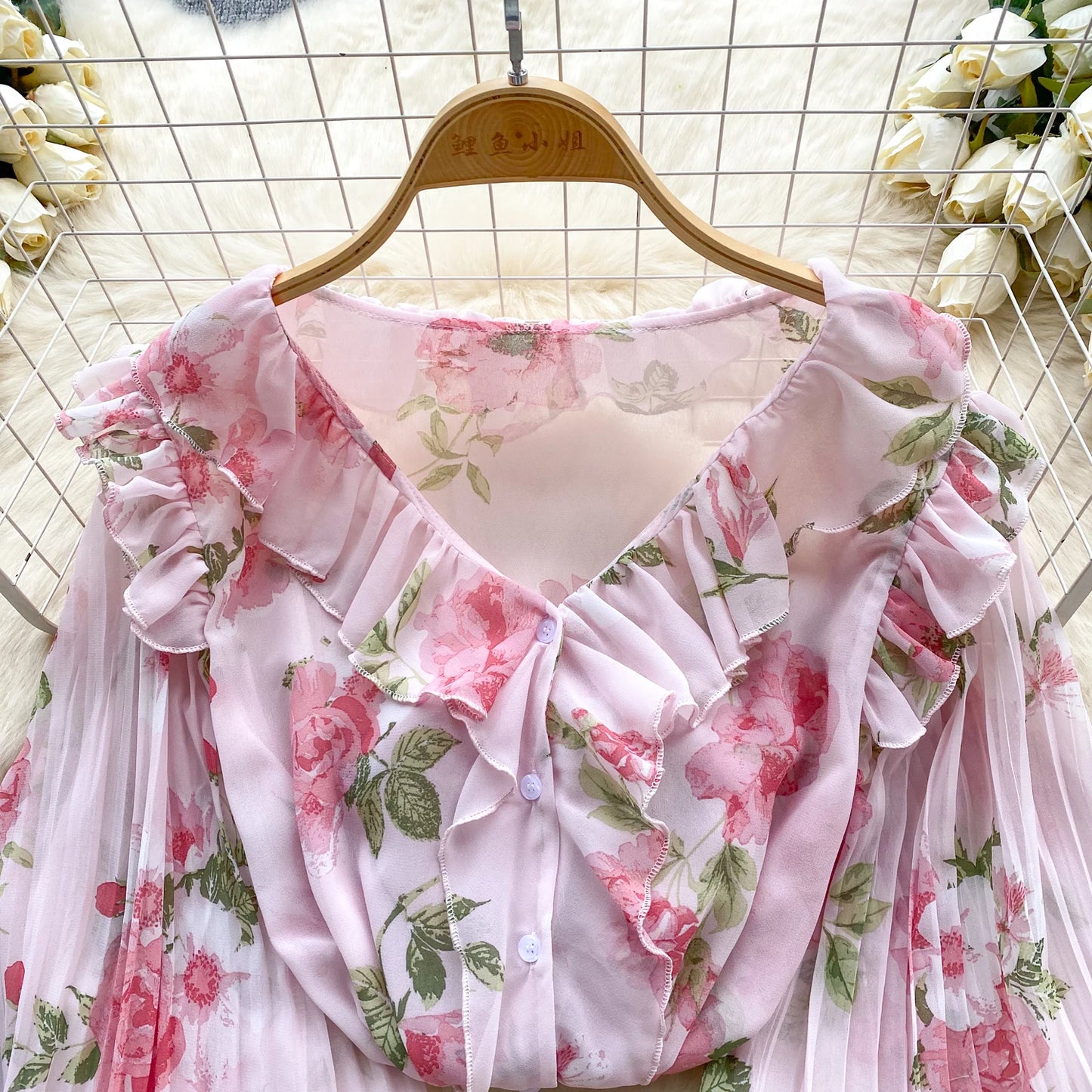 Floral Print Loose Shirt Women Lantern Sleeve V Neck Thin Causal Ruffle Blouse