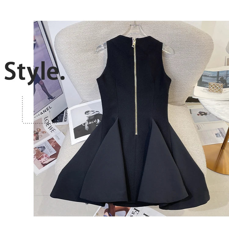 French Elegant Sleeveless A-Line Tunic Blouse Black Classic Gold Button
