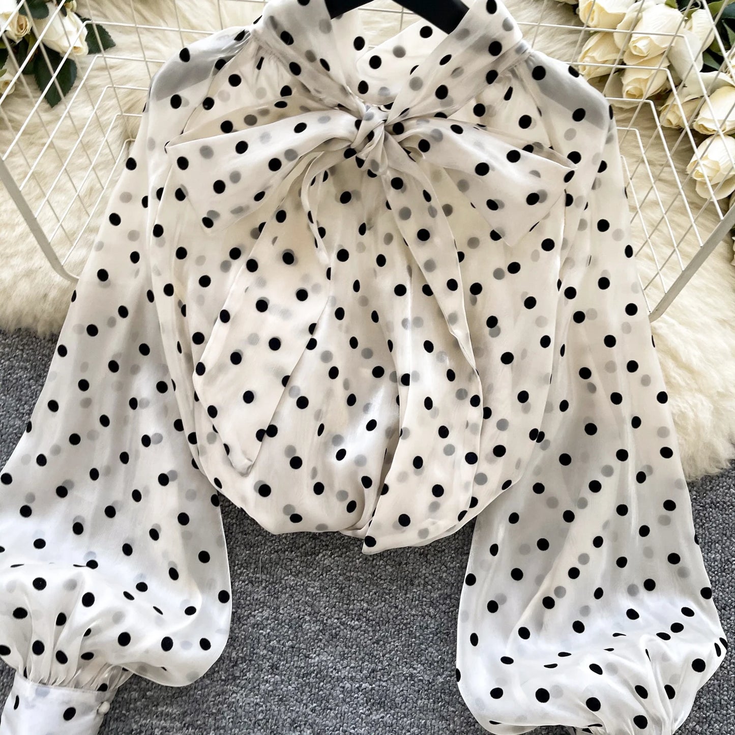 Vintage Polka Dot Tops Puff Sleeve Bow Lace Up Design Blouse