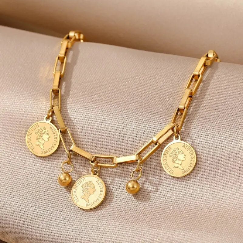 Women 1pcs Gold-color Stainless Steel Round Sign Portrait Pendant Bracelet