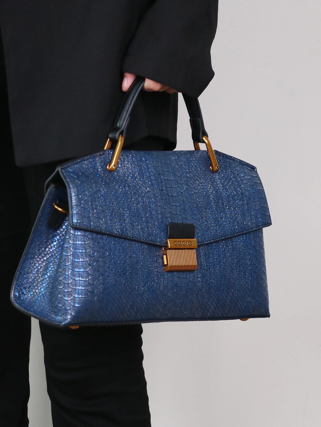 blue snake-shaped high-grade handbag fashion luxury luxury handbag lightweight large-capacity one-shoulder bag