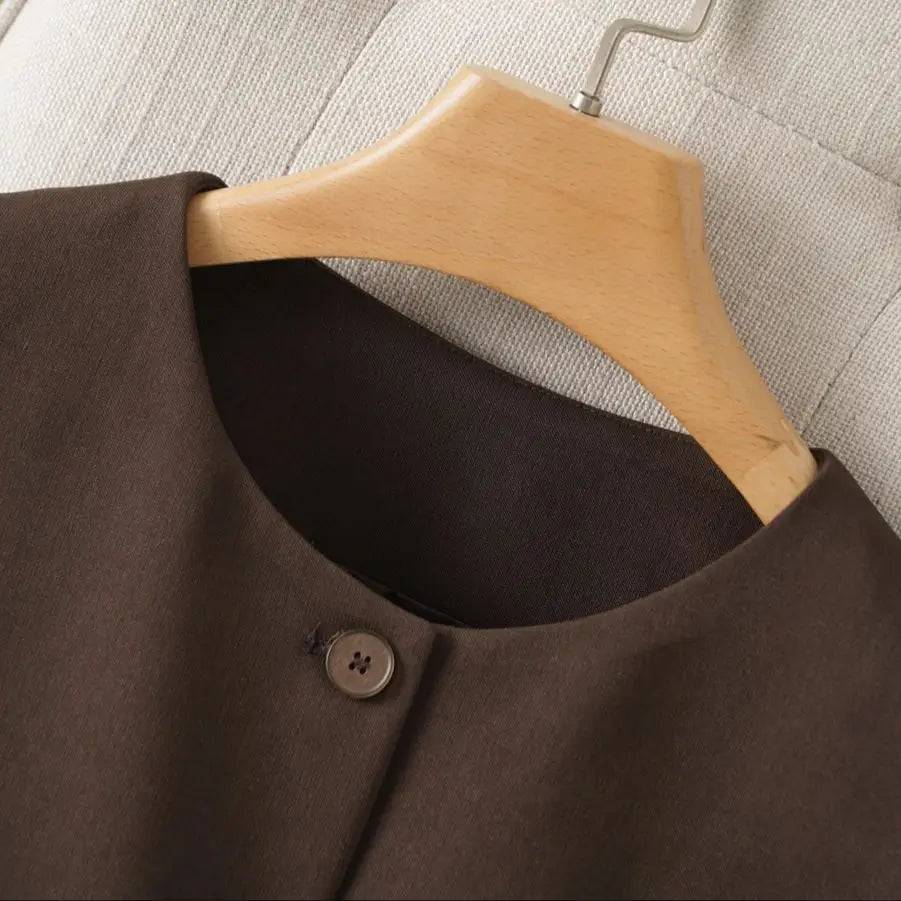Round Neck Sleeveless Suit Vest for Women Single-Breasted Sleeveless Vest