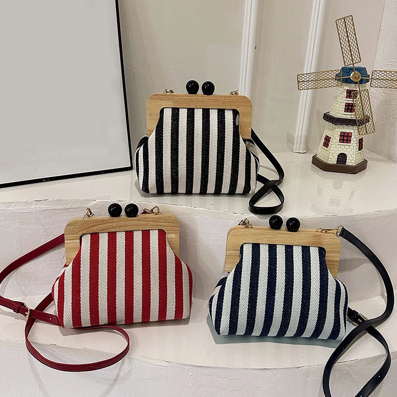 Retro Striped Wooden Clip Shell Bags for Women Messenger Bag Black and white