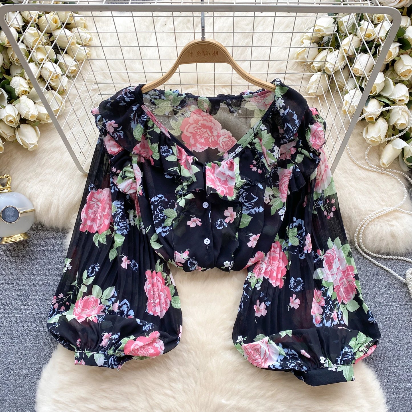 Floral Print Loose Shirt Women Lantern Sleeve V Neck Thin Causal Ruffle Blouse
