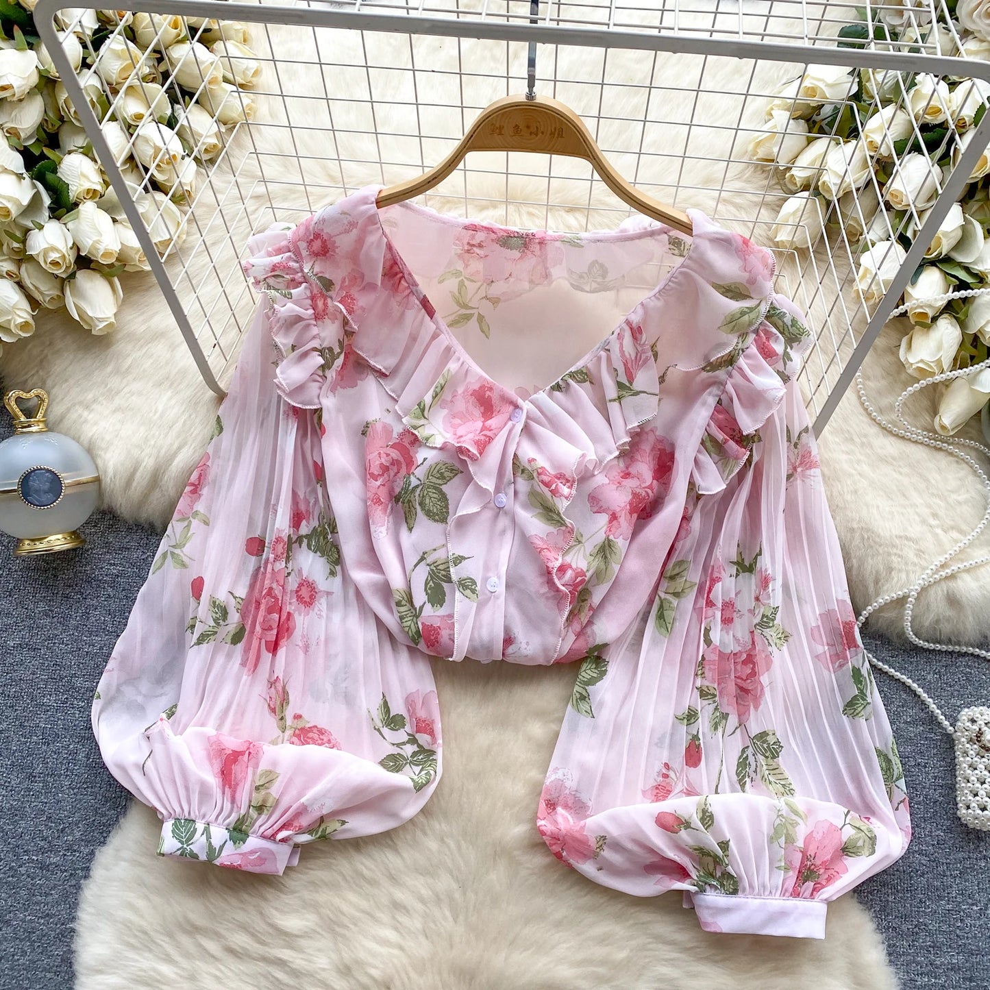 Floral Print Loose Shirt Women Lantern Sleeve V Neck Thin Causal Ruffle Blouse