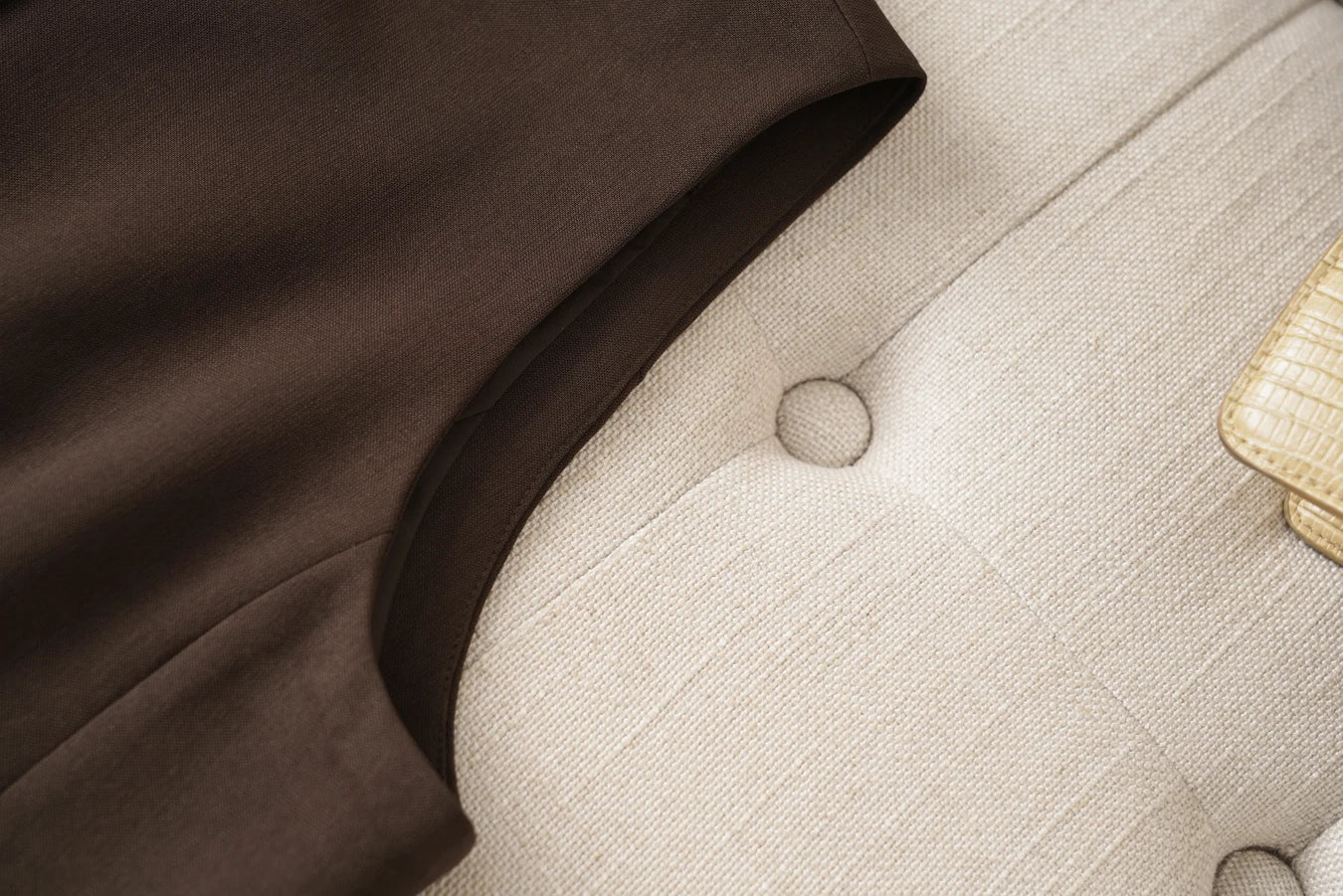Round Neck Sleeveless Suit Vest for Women Single-Breasted Sleeveless Vest