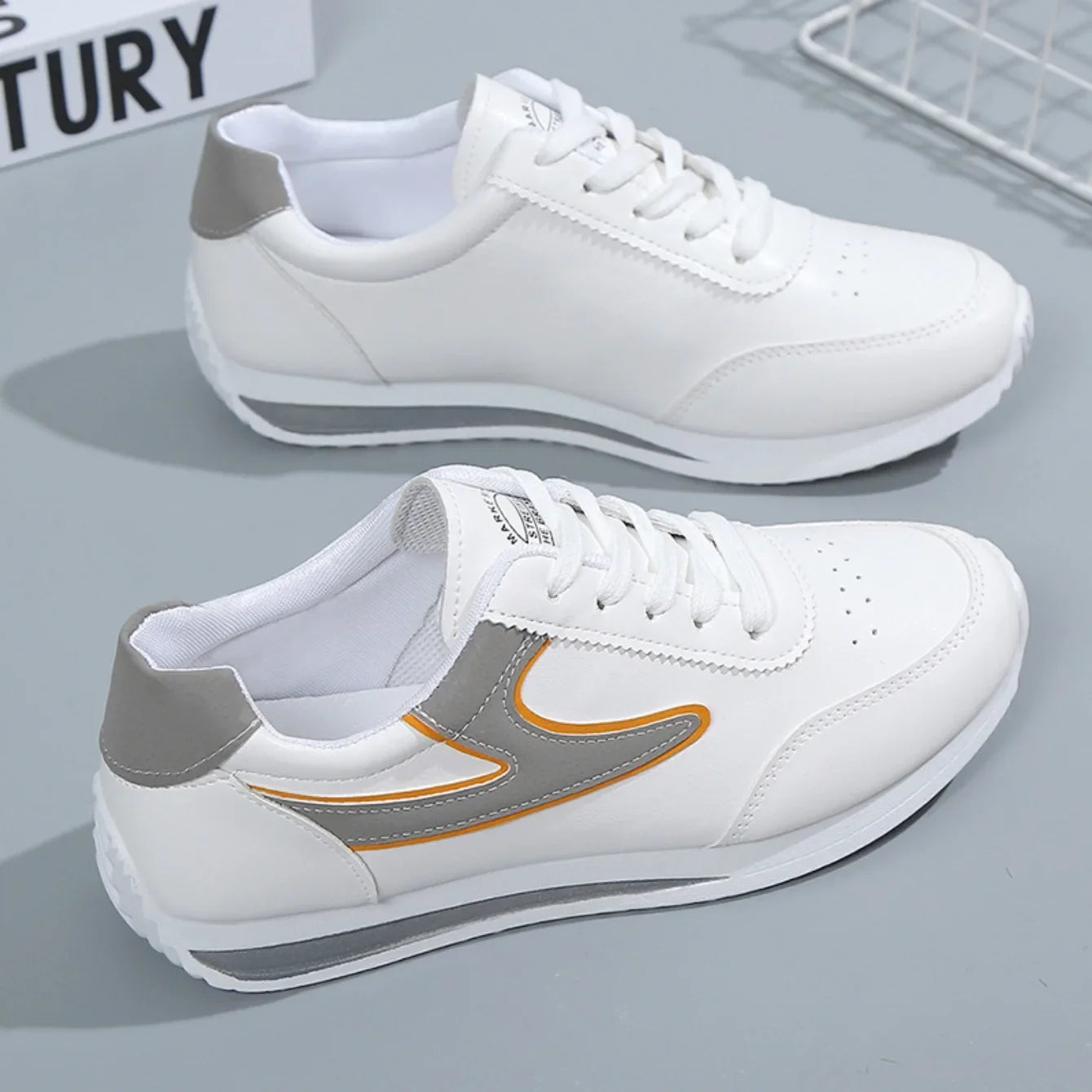 Causal Sneakers Summer Designer Shoes for Women Breathable Lace Up Sports Shoes