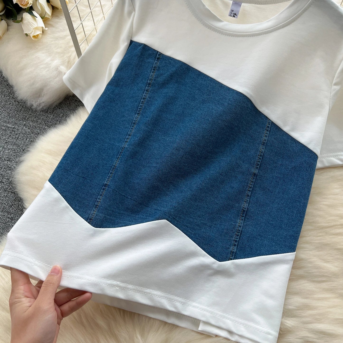 Women Denim pant sets Design Matching Color Short-sleeved T-shirt Tops + High-waisted Casual Pants