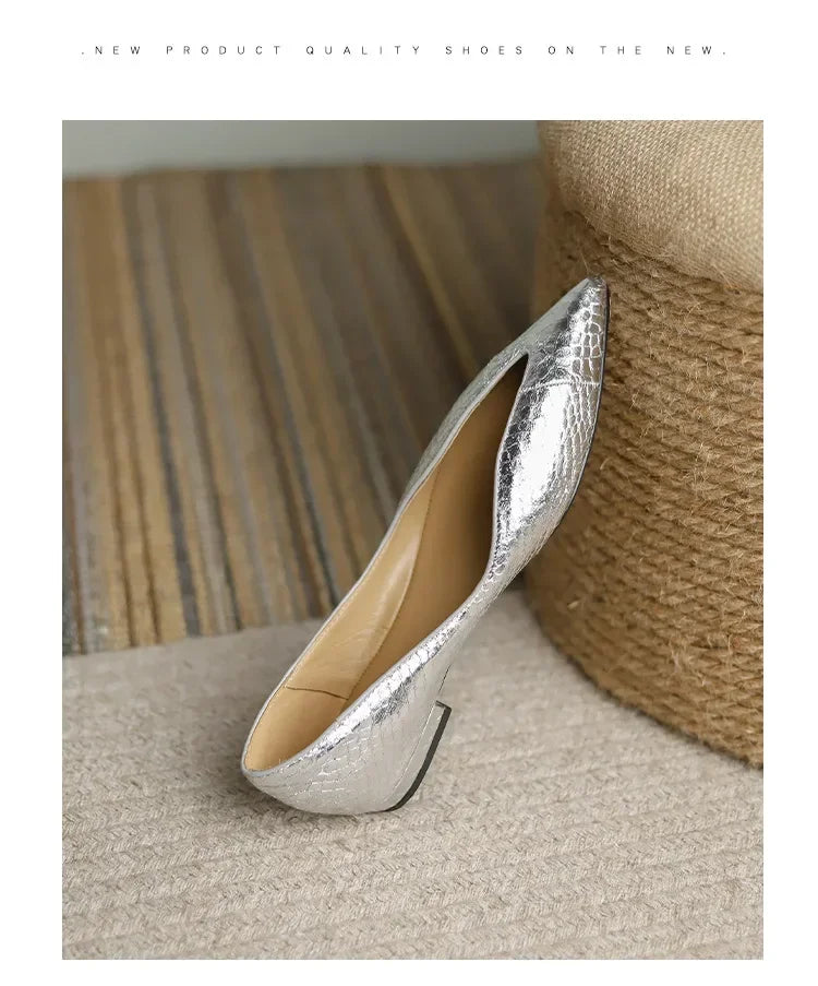 French Pointed Leather Shoe Simple Comfort Sheepskin Elegant Low Heel Shoes