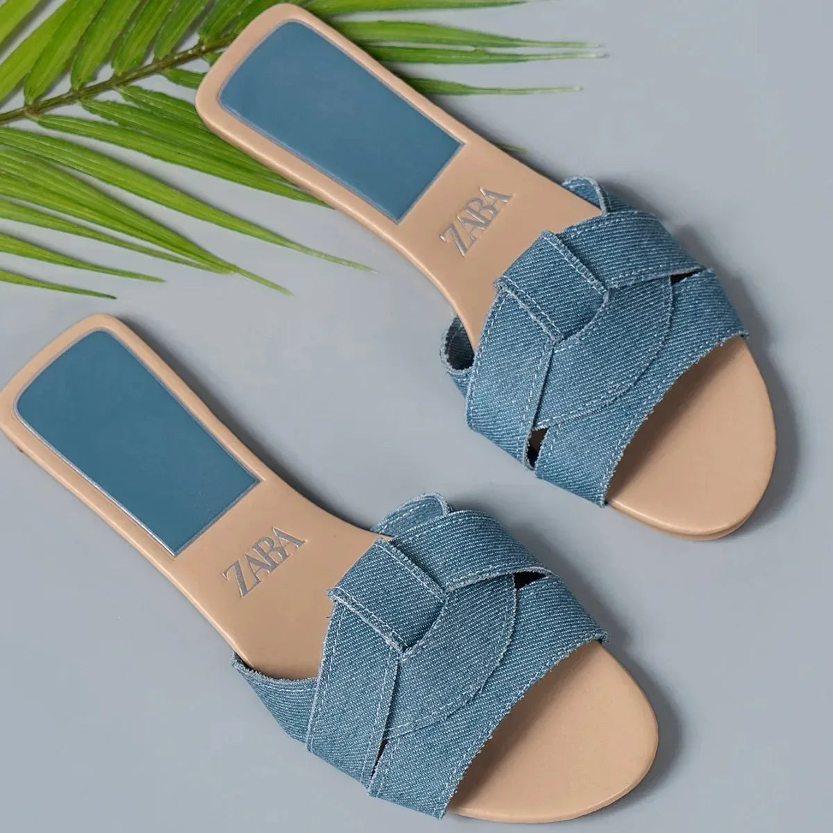 Flat Sandals Low Heel Comfortable Slippers Sexy Peep Toe Shoes Luxurious Outdoor Beach Sandals