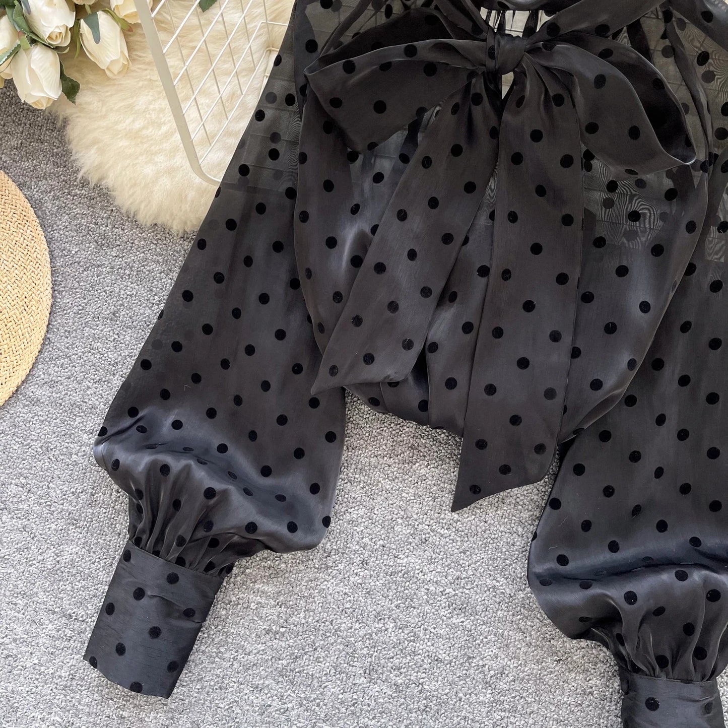 Vintage Polka Dot Tops Puff Sleeve Bow Lace Up Design Blouse
