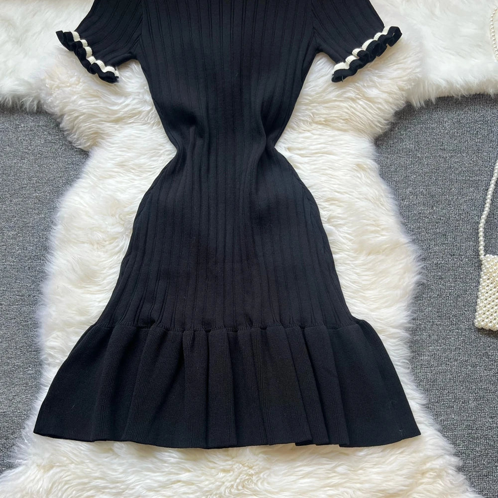 Chic Knitted Mini Dress Elegant Black Ruffled Party Dress