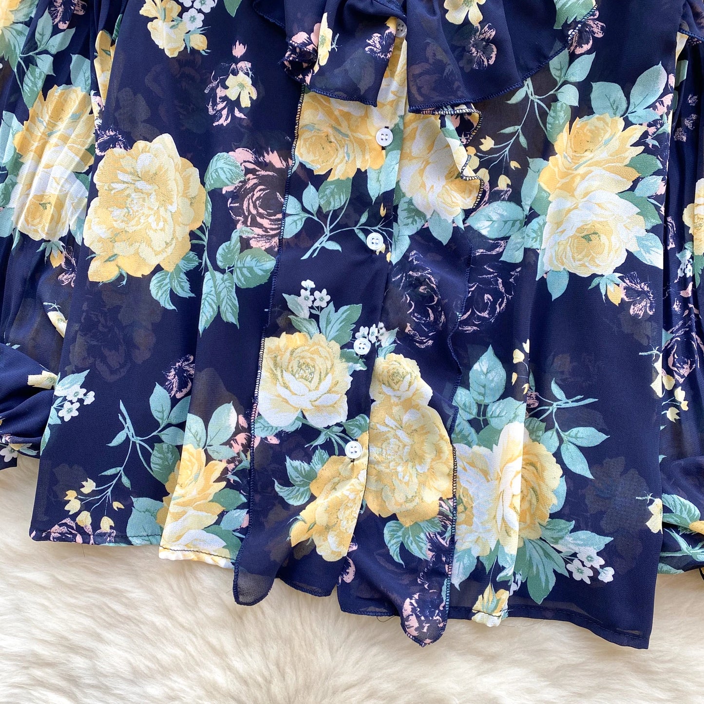 Floral Print Loose Shirt Women Lantern Sleeve V Neck Thin Causal Ruffle Blouse
