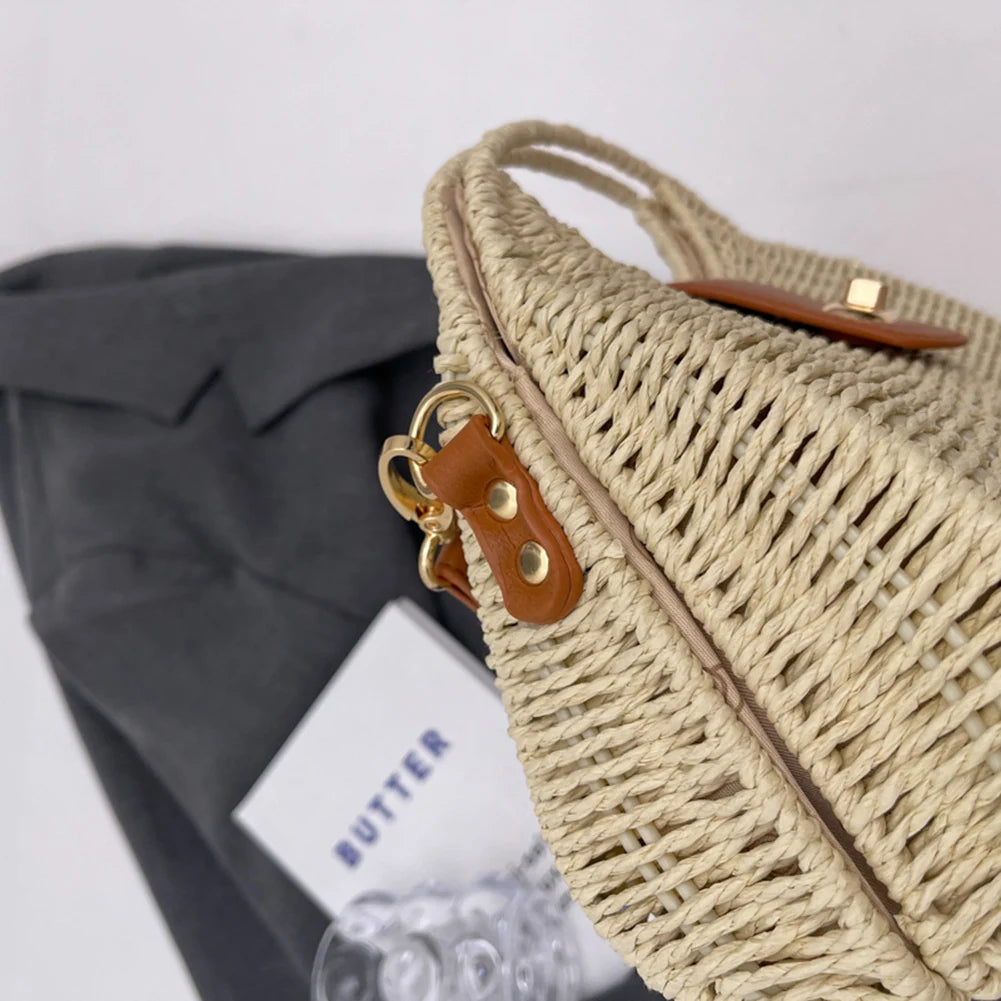 Women Crossbody Bags Handmade Summer Woven Shell Hand-Woven Bag
