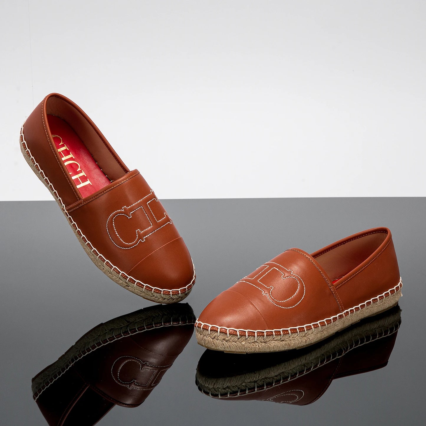 Women's Flat Shoes New Handmade Anti slip Mommy Outdoor Shoes