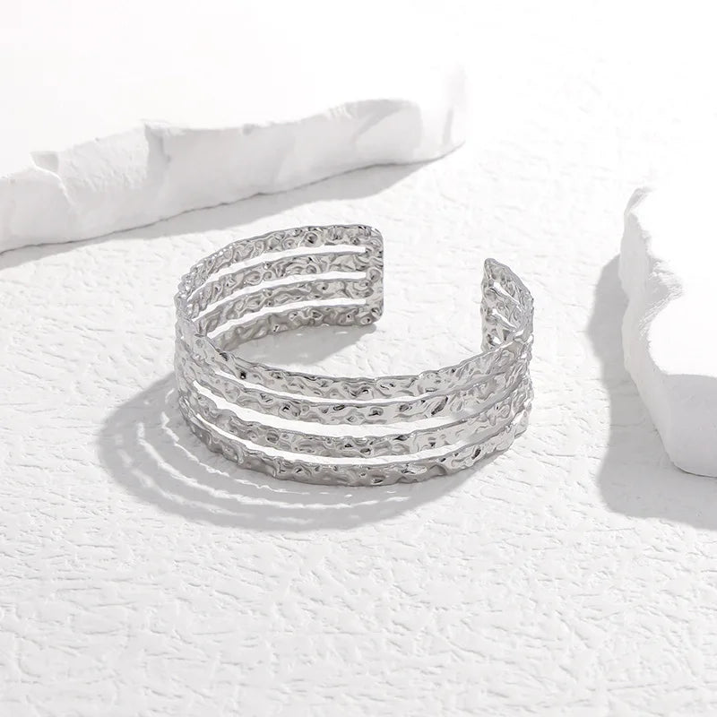 Round Chain Charms Cuff Bracelet For Women