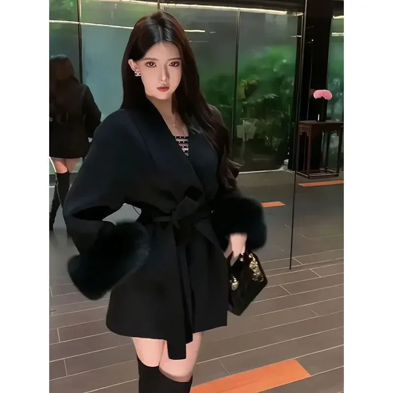Women Versatile Tweed Cape Coat Belted fox fur Blends Coat for Women