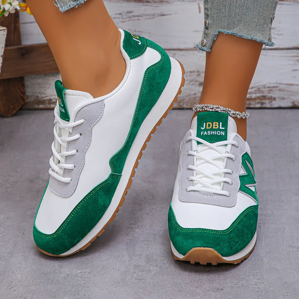 Women's Casual Lace-up Low Heel Sports Shoes Vulcanized Shoes Sneakers