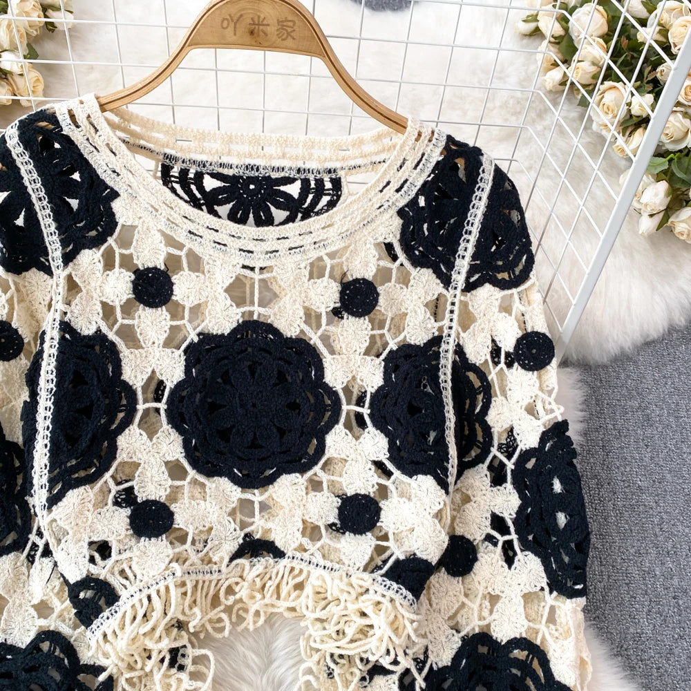 Sunscreen Hook Summer Knit Top Women Elegant O Neck Hollow Out Lantern Sleeve Ladies Vacation Tassel Beach Blouse