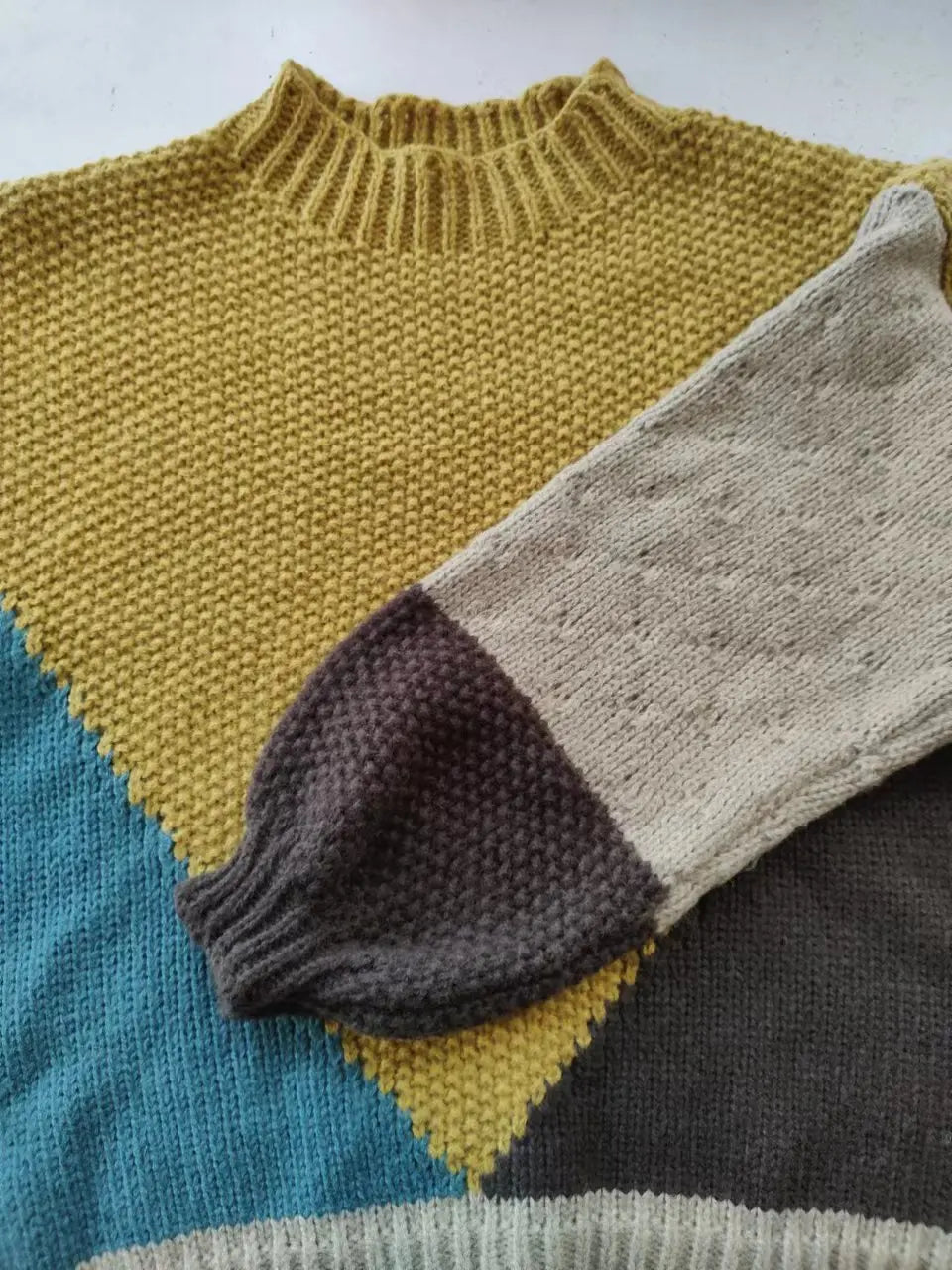 Women Pullovers Knitted Sweater Round Neck Full Sleeve Sweaters Loose Jumpers