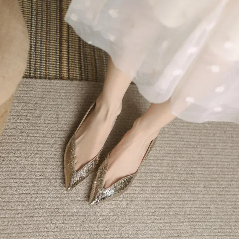 French Pointed Leather Shoe Simple Comfort Sheepskin Elegant Low Heel Shoes