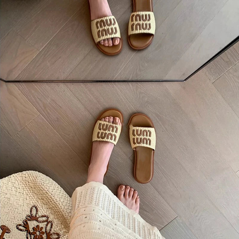 Women Slippers Summer New Beach Casual Wear Resistant Waterproof Women Vacation Slippers