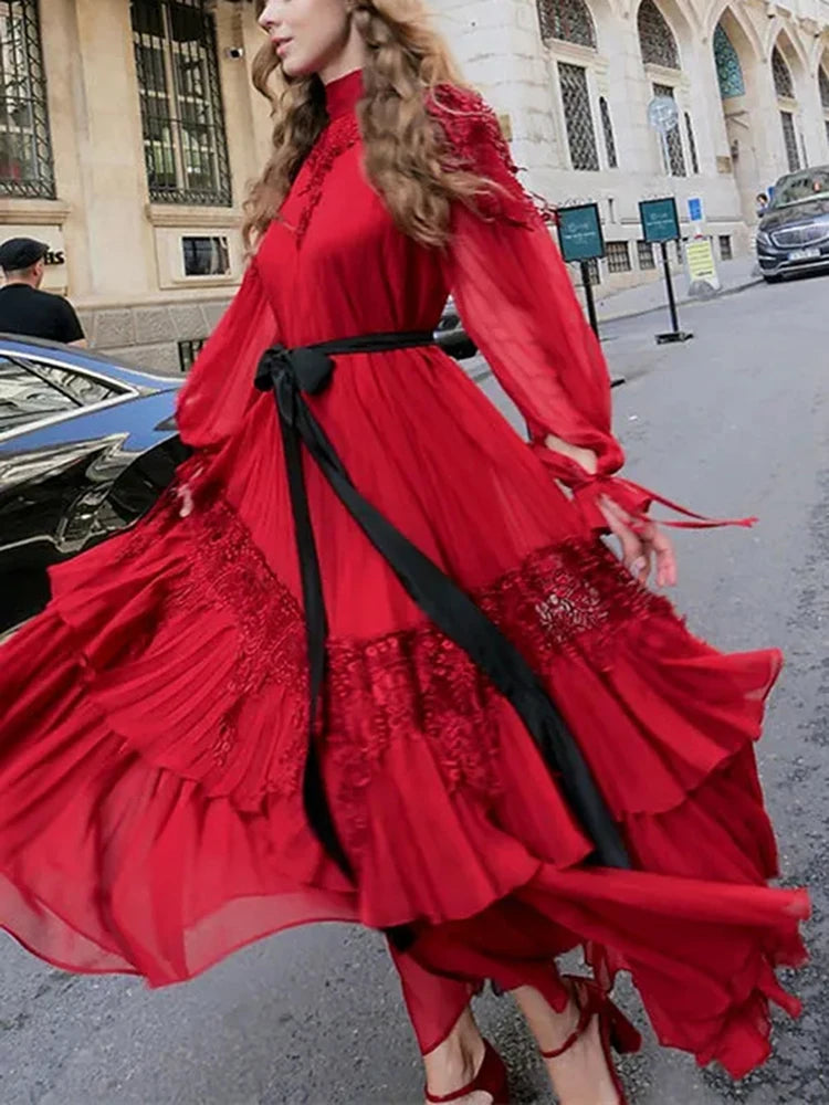 Sexy Long Sleeves Lace Patchwork Maxi Dress Women Red O Neck Folds A-line Cocktail Gown