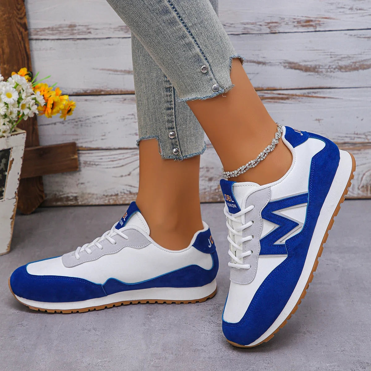Women's Casual Lace-up Low Heel Sports Shoes Vulcanized Shoes Sneakers