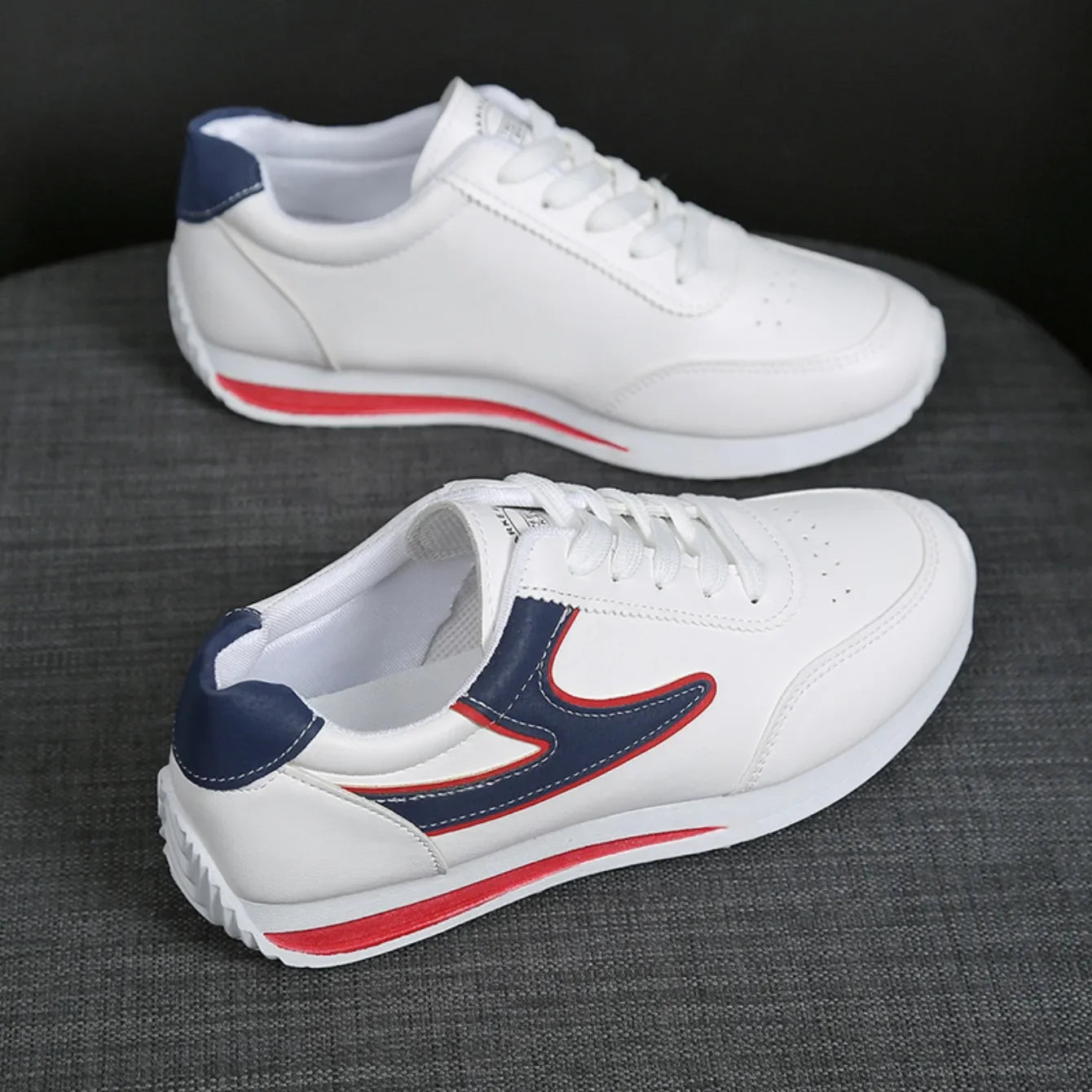 Causal Sneakers Summer Designer Shoes for Women Breathable Lace Up Sports Shoes