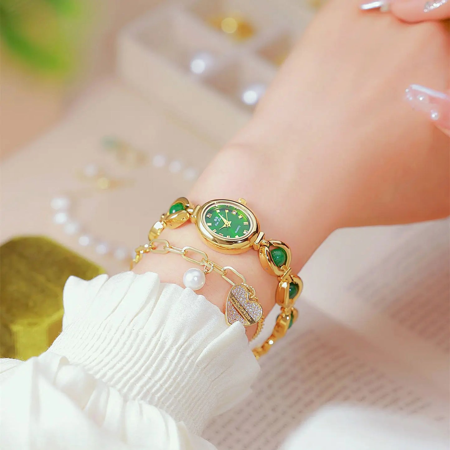 Women's Japanese Style Light Luxury Simple Pearl Bracelet Waterproof Watch