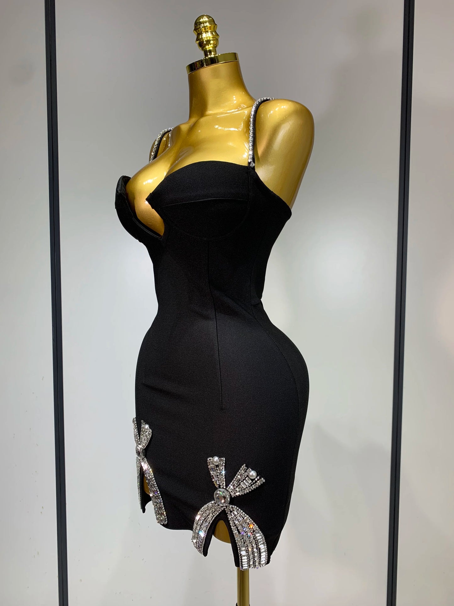 Women Celebrity Sexy V Neck Beading Black Mini Bodycon Bandage Dress